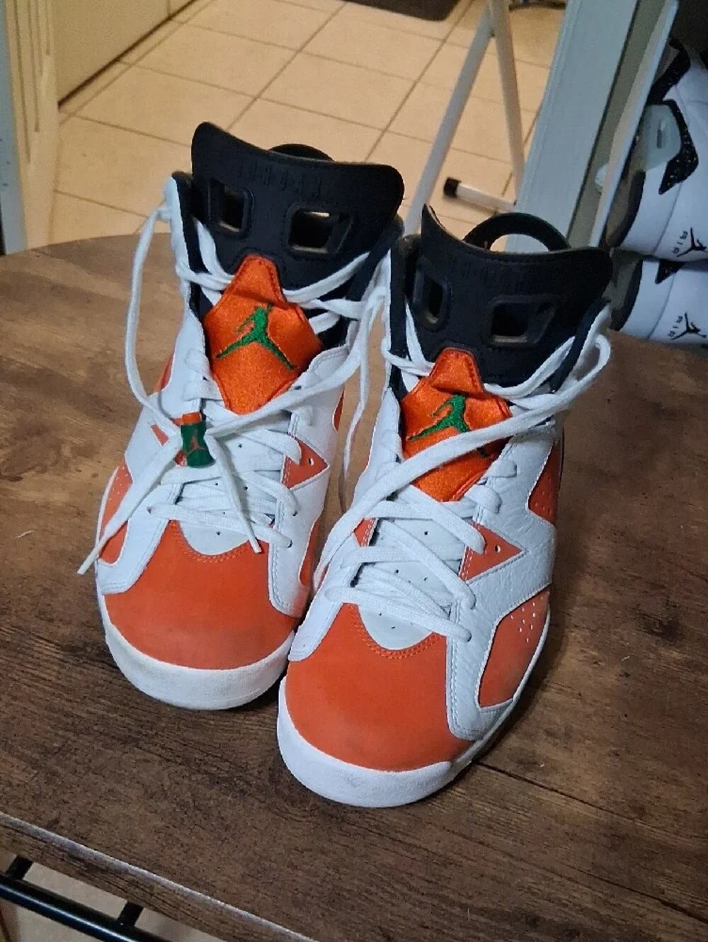 Jordan Retro 6 Orange White Black Athletic Shoes